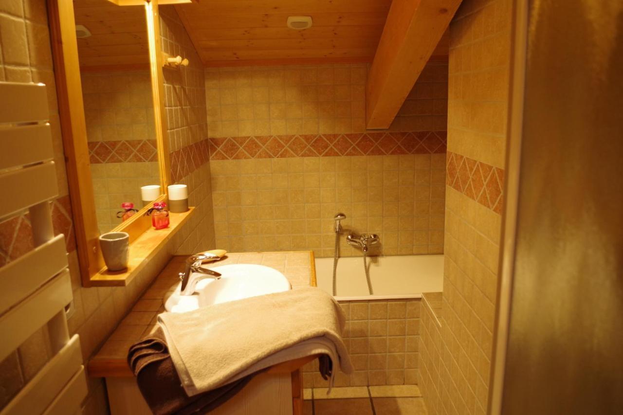 Chalet Le Sabot De Venus 孔布卢 外观 照片
